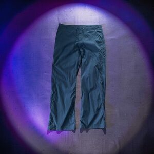 Columbia Omni-Shield with Advanced Repellency Black athletic ankle pants Size 14